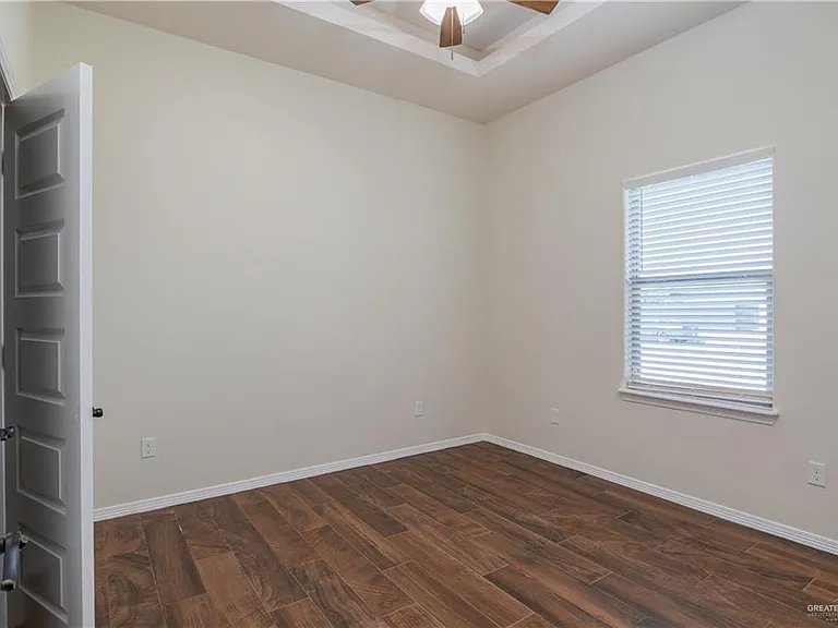 2324 Lupita St — Photo 14