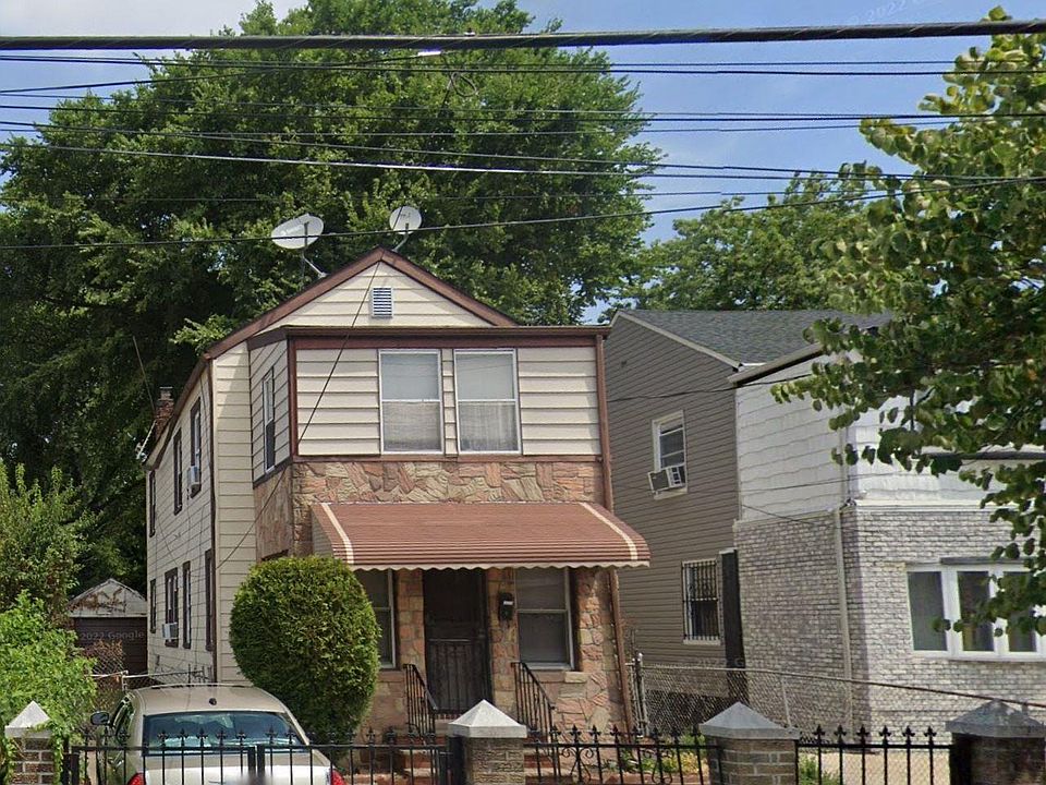 1st image of 219-11 104th Avenue