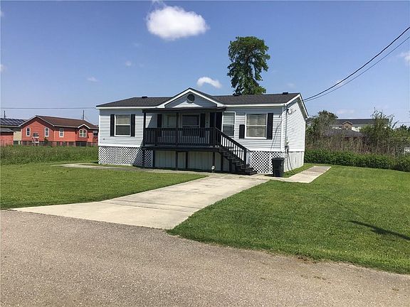 3rd image of 2337 Mathis Ave