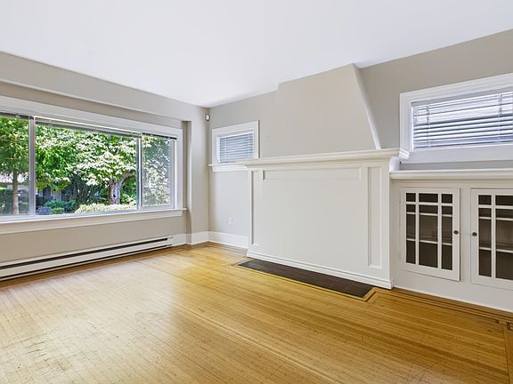3rd image of 3888 W 15th Ave