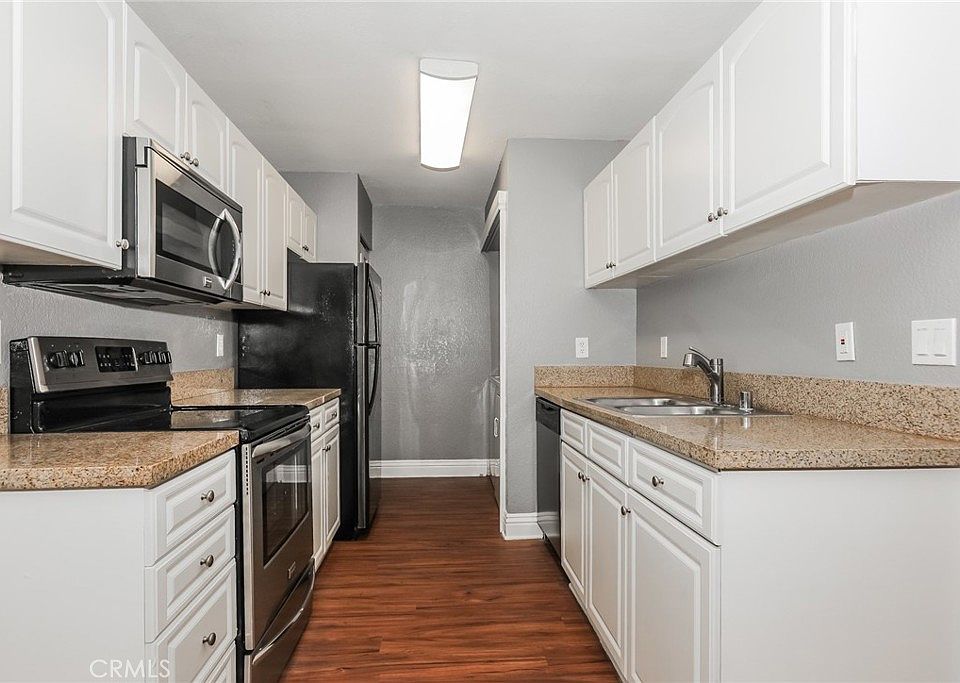 1st image of 1265 Kendall Dr