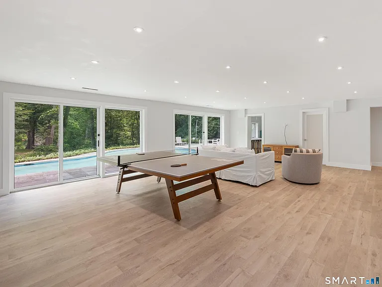 33 Little Fox Ln — Photo 24