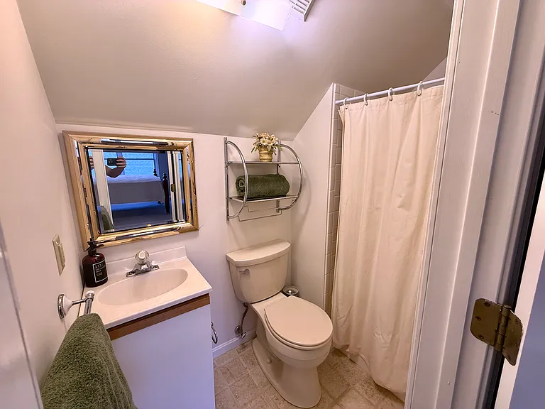 110 Annapolis St #A — Photo 28
