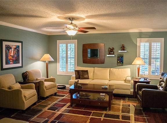 3rd image of 8620 Swan Park Dr