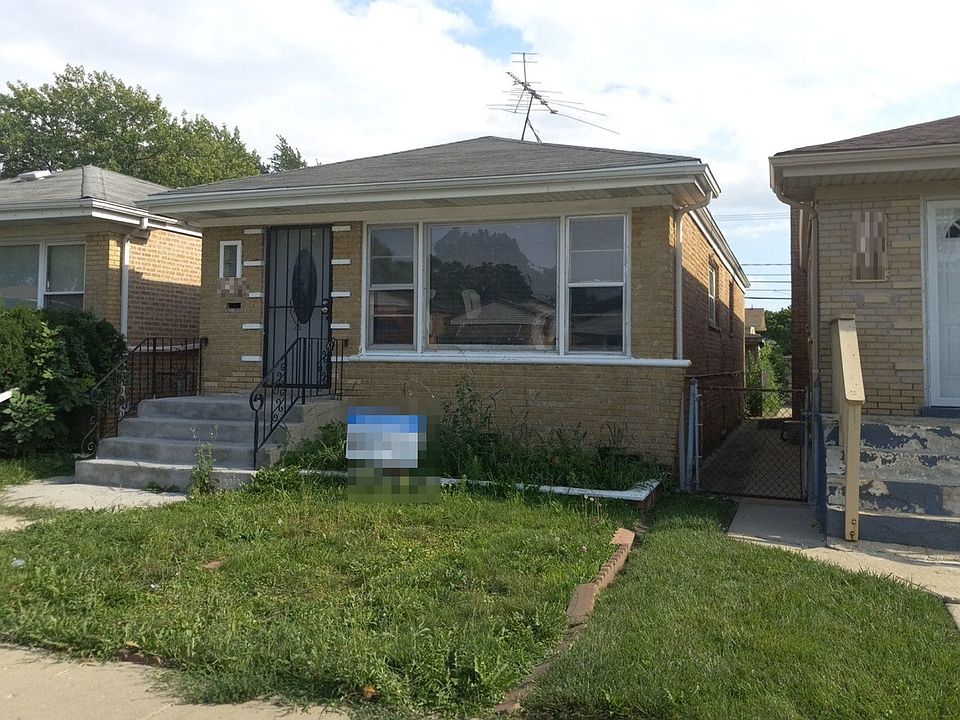2nd image of 1107 W 115th St