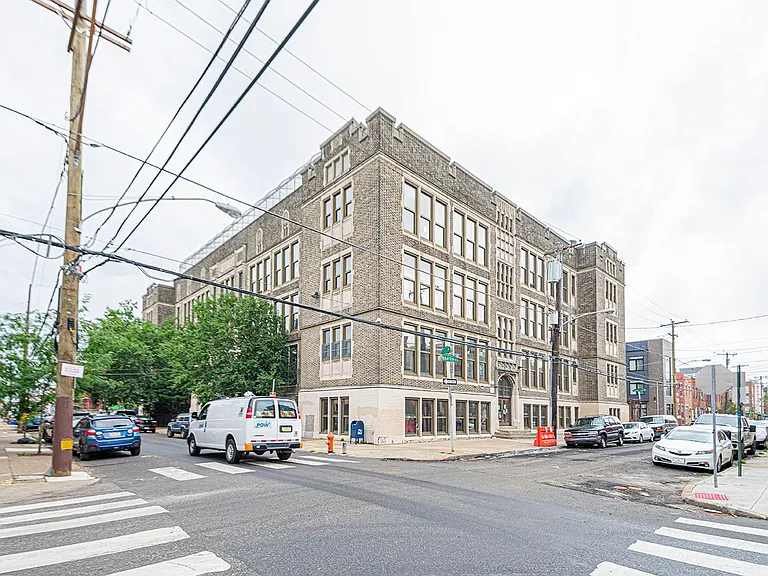 Smith School — Photo 49