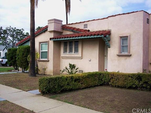2nd image of 7726 S Halldale Ave