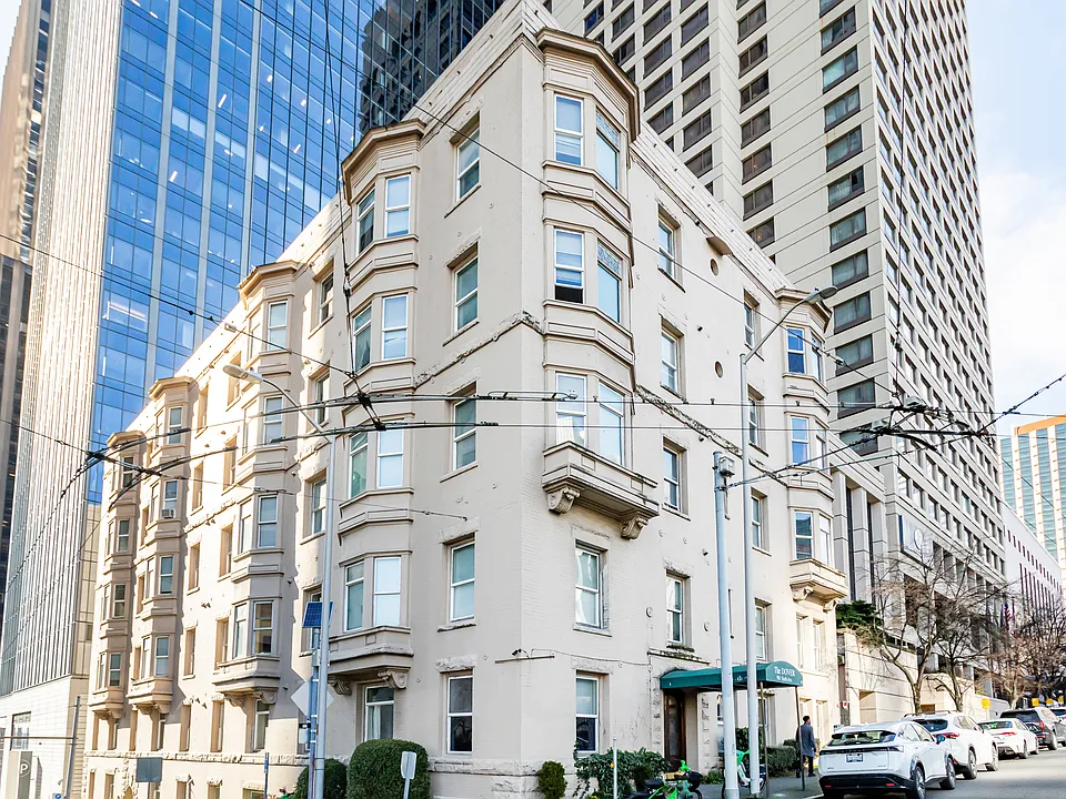 Dover Apartments
