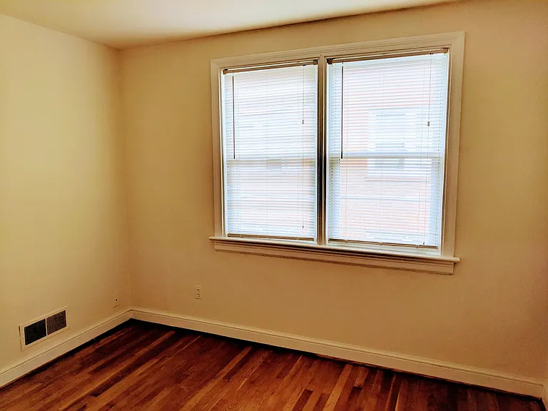 3532 Floyd Avenue — Photo 23