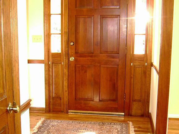 Hardwood Entrance Foyer