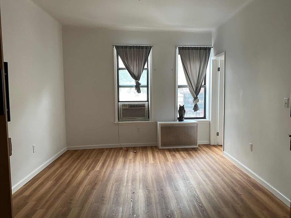 1st image of 709 Flatbush Ave