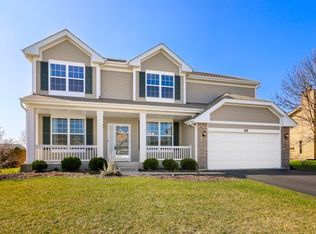 49 Robert Rd, Oswego, IL 60543