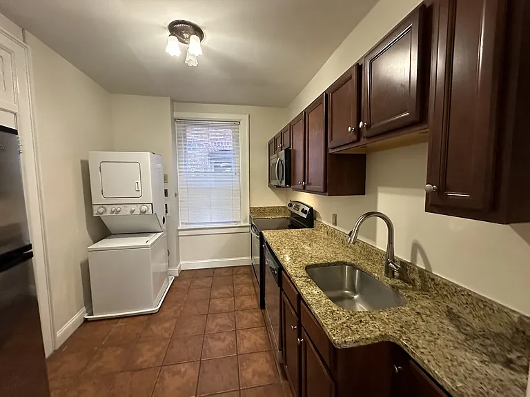 2902 Monument Ave #10 — Photo 14
