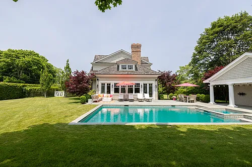 54 Lee Ave Photo 1