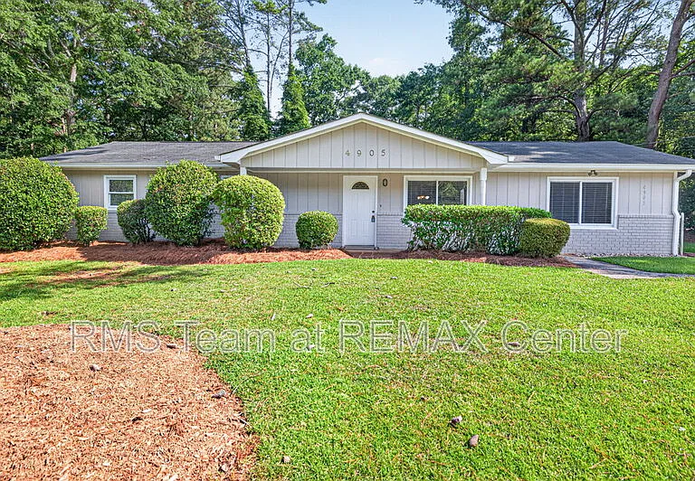 4905 Annistown Rd — Photo 4