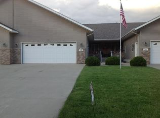 165 Country Club Dr, Garner, IA 50438