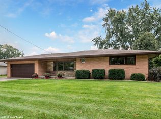 7204 Bryn Mawr Dr, Urbandale, IA 50322