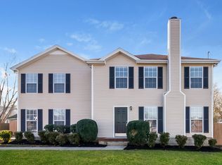 606 Rocky Ridge Cir, La Vergne, TN 37086