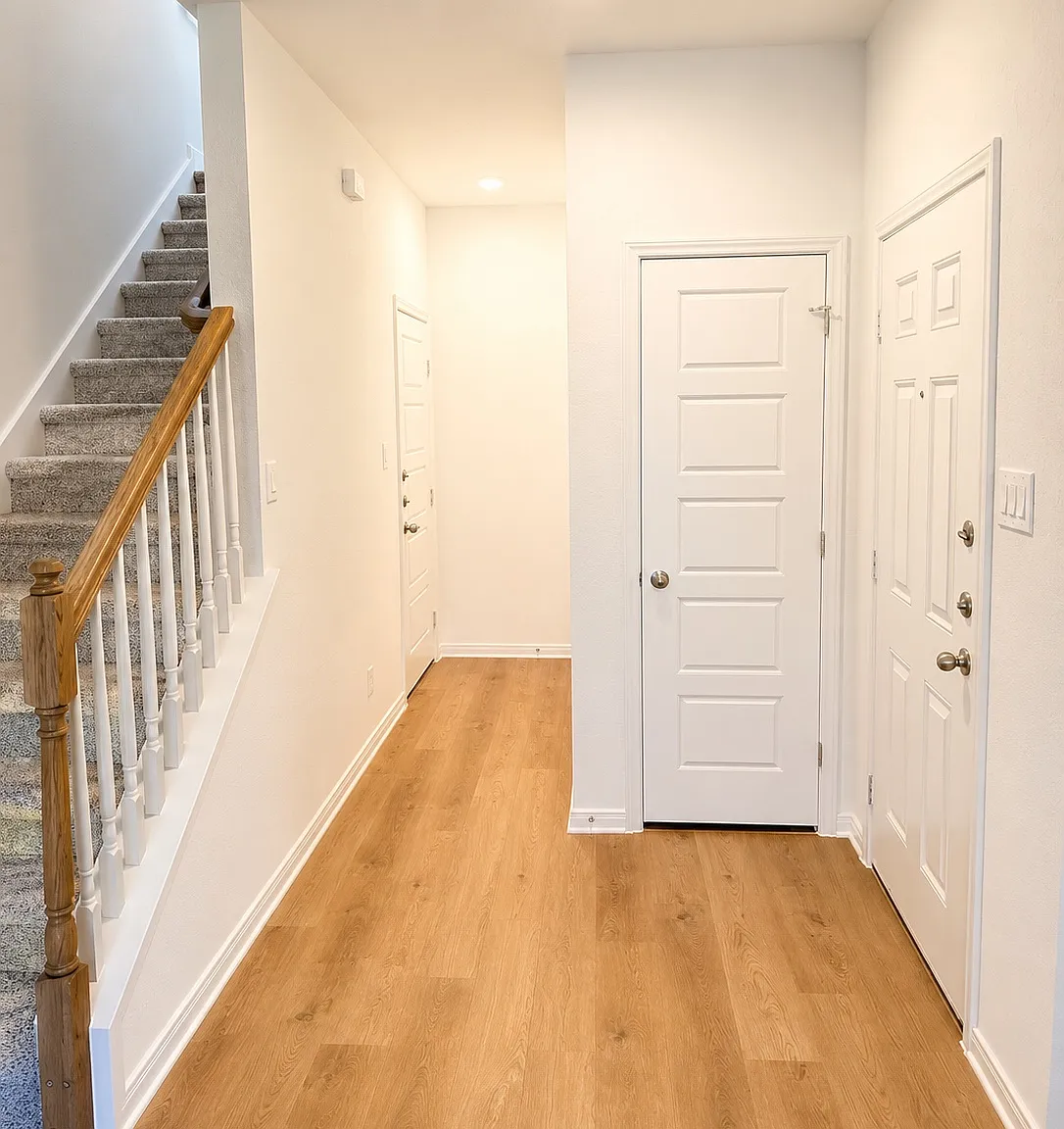4 bed, 2.5 bath, 1742 sqft, $1,860 — Photo 3
