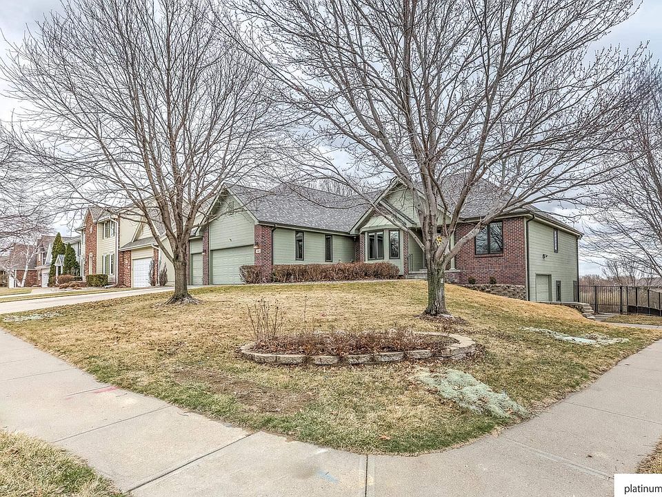 1st image of 4661 S 174th Ave