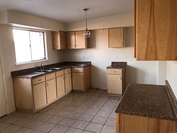 4th image of 5552 Dearborne Dr