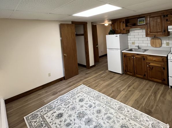149 Woodland Dr #4