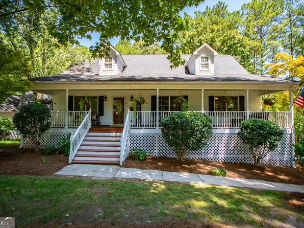 4194 Argonne Dr, Villa Rica, GA 30180