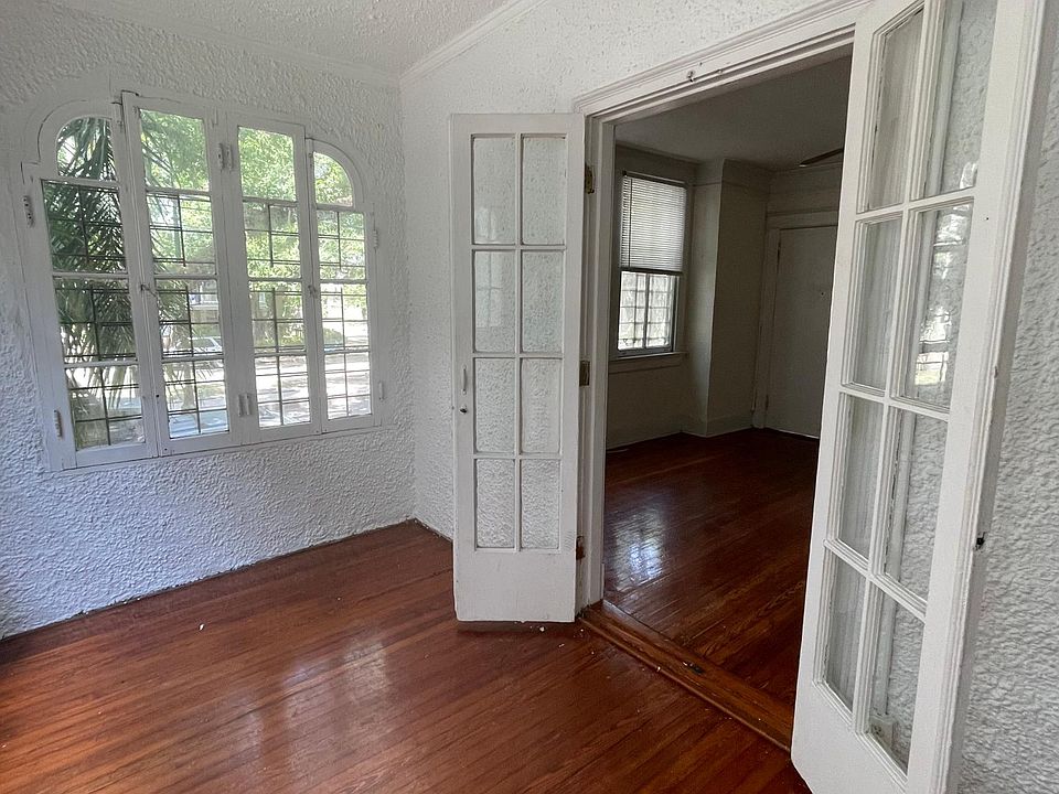 1st image of 7800 Saint Charles Ave