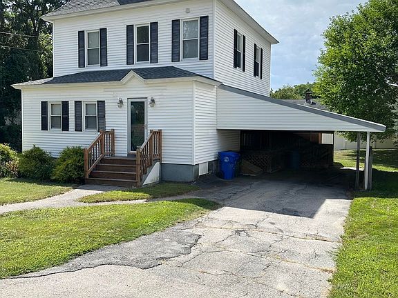 3rd image of 132 Rhode Island Avenue