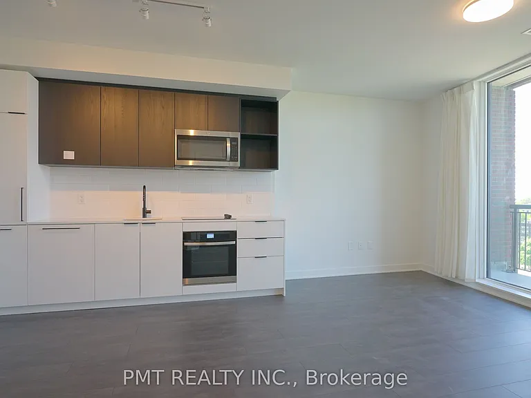 1185 Dupont St #719 — Photo 5