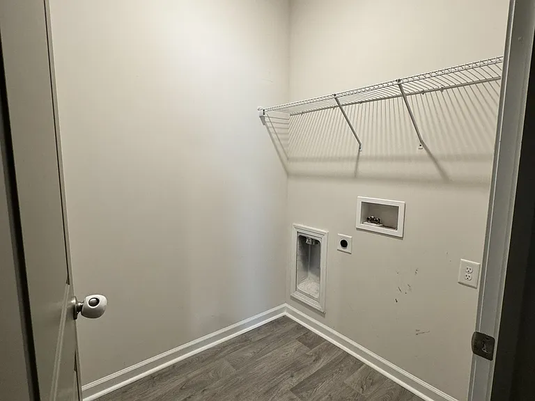 4518 Sandstone Dr — Photo 17