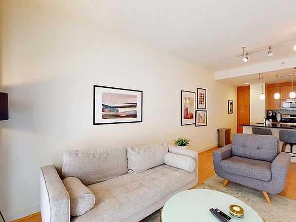 2nd image of 1200 N Garfield St APT 217