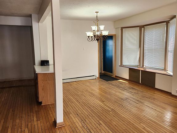 5th image of 913 Bingham Ave