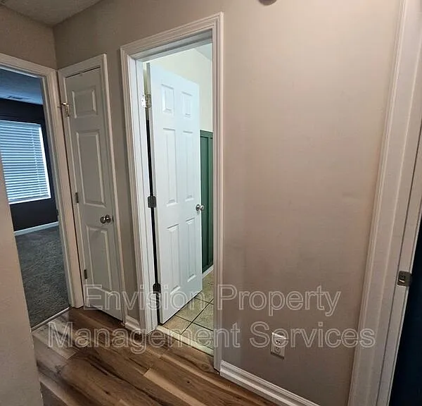 479 Lakeshore Dr — Photo 15