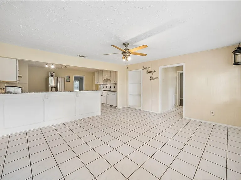 6621 Westview Dr — Photo 9