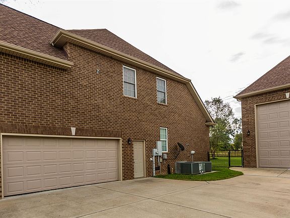 3rd image of 1143 Lila Dr