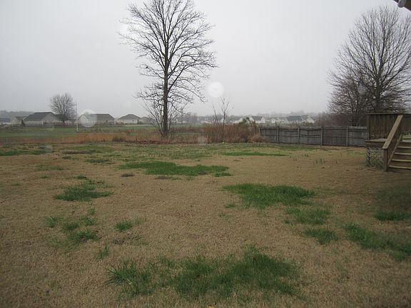 5th image of 103 Woodcroft Dr