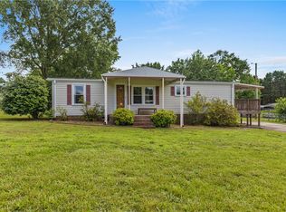 403 Georgetown Dr, Liberty, SC 29657