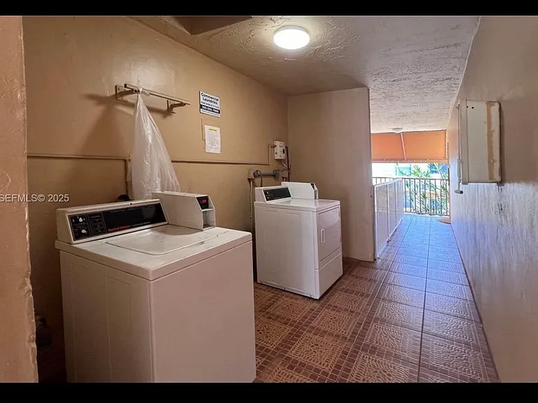 4530 NW 79th Ave #2A — Photo 2