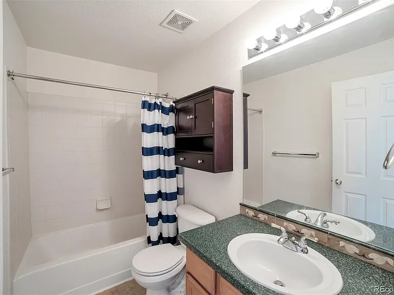 9816 E Carolina Pl — Photo 8