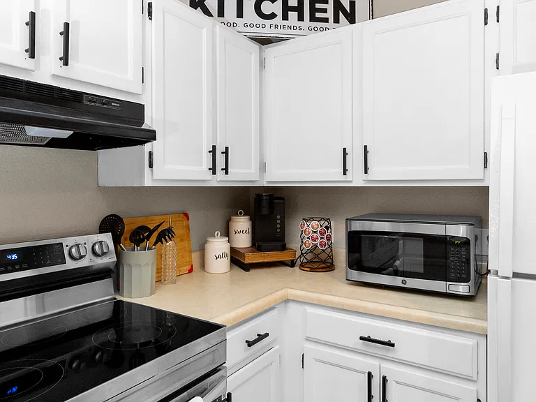 3715 N Hancock Ave — Photo 24