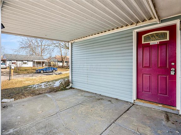 4th image of 1751 Eastfield Dr N