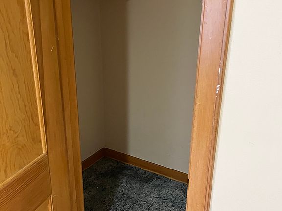 5th image of 533 E Center St #2