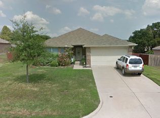 504 Baylor Dr, Greenville, TX 75402