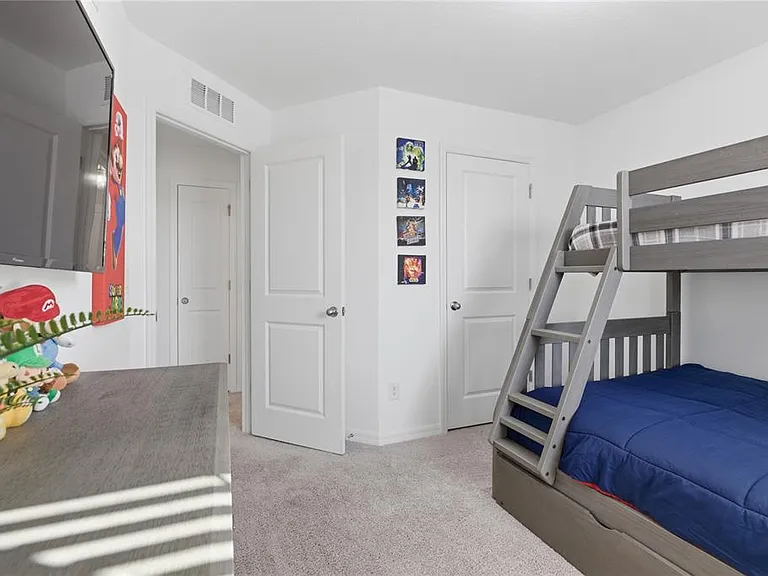 710 Longboat Dr — Photo 20
