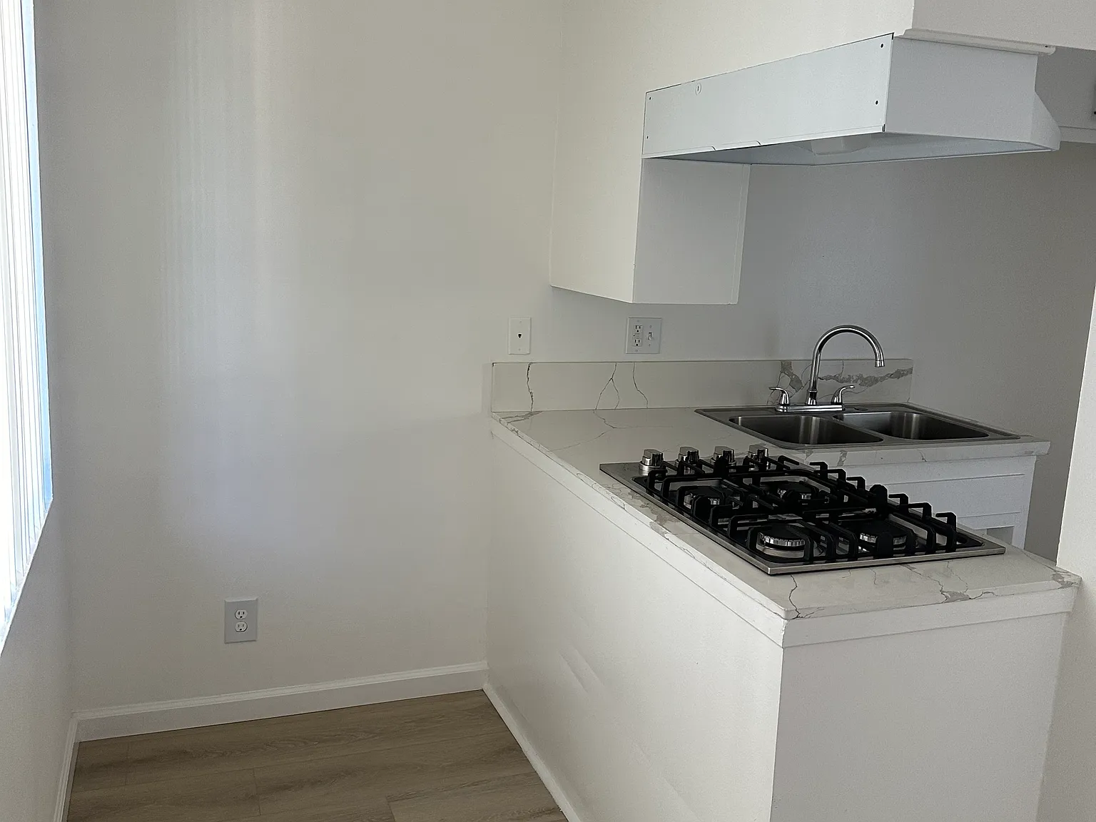 Gallatin Apartments — Photo 4