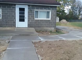 15744 Dixie Ave, Mount Sterling, OH 43143