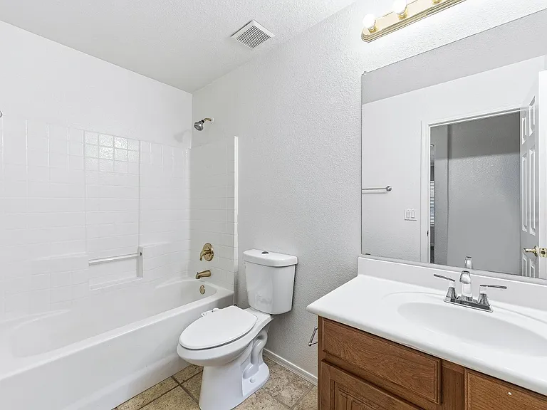 2899 W White Canyon Rd — Photo 17
