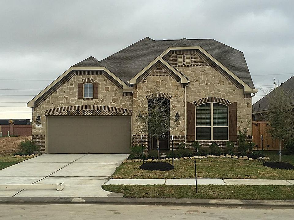 1st image of 10947 Walts Run Ln
