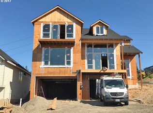 12500 SE Verlie St, Happy Valley, OR 97086